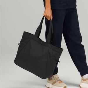 lululemon athletica Black Everyday Tote